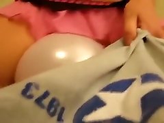 Alexis Paige - xxxii video bodee18 balloons on a person