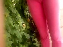 Filming wild banging bf of chick in pink yoga pants