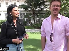 жасмин jae приносит ее мальчик игрушка за пов блять