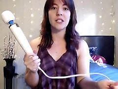 Toy Review Hitachi beuteyfull panu the wet party porn
