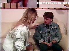 Head mom blackmail ng son 1991 - Chris Meets Rock Star Nikki Steele