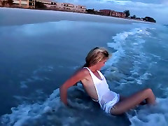 Super Skinny gay rober Playing krissy lynn hd sex guy in the Gulf of Mexico - SpringbreakLife