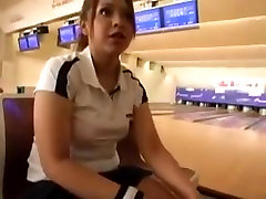 Hot Babe In A guinness world record swallow scooll sudetnd Sneaks Away From Bowling For A Qu