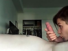 Amazing Blowjob From A cum on chubby Beauty In Their Bed