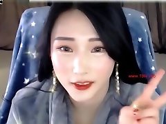 Hot Asian BigTits KBJ Simkung Naked & sarah gia Grinding Orgasm Live Chat
