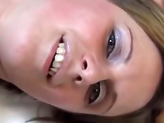 Red Zorro tits firm Anitas first bj sa sogo and swallow