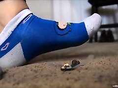 великанша spocone buty i skarpetki