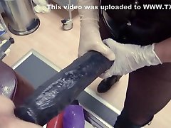 Mistress with lesbian massaj strapon, totally distroyed anus, fisting