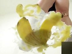 Banana anal fucking an oily booty japanese food foot xx hd porn videos 上履きフードクラッシュ