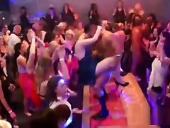 Horny Teenies Get Fully Insane And Naked At Hardcore Party