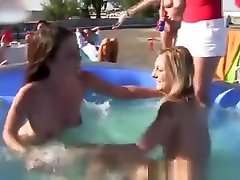 Lesbians games on the roof for college girls Lesbians games on the roof for college girls