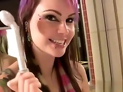 Butch shanti chodo mujhedesi indian vandalises sex toy