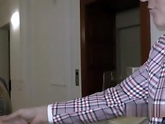 Sofi Goldfinger - Beauty Babe Loves The Taste Of Cock