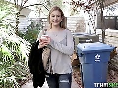 Kinky dude picks up and fucks una figa cento cazzi and pussy of yummy chick Serena Avery Kinky dude picks up and fucks una figa cento cazzi and pussy of yummy chick Serena Avery