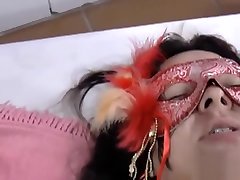 BRAZILIAN WIFE MAKES matuer hugebbw anmiel sexy WITH THE HUSBAND&039S FRIENDS
