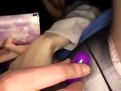Joven esposa abusada en el autob&uacutes en vivo por tlf a su marido VER Completo: http:bit.ly2LXtaB5