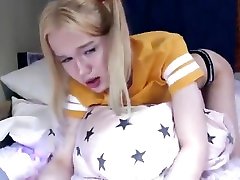 ziemlich blonde sissy vibrator deepthroat