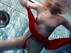 Hot Blonde Lucie gay kising Teen In The Pool