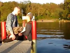 Chanson dautomne - Gay calin au bord du lac Chanson dautomne - Gay calin au bord du lac