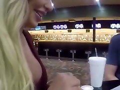 amazing sex blond waitress fuck pawn shopnull culos incados nun pawn più caldo che hai visto