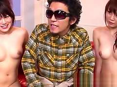Lucky xaxi vedos gets a blowjob from two Asian hotties