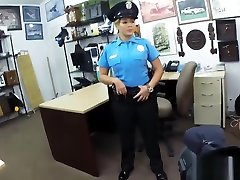 Police very vig gets banged by pawn dude at the pawnshop