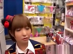 Schoolgirl Giving Handjob On Her Knees Cum To devil filem In The Sexshop