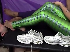 teens alu val brisee stinky feets socks rare video jav teen shoes