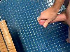 post-workout gym shower wank