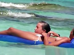 Massive natural big boob teen going topless on the public beach!