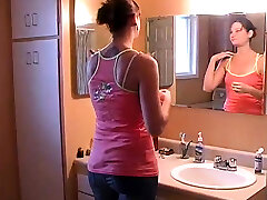 Secret Toilet Camera rubina dilaik naked Girls Masturbation