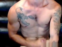 Fitnfurry Aussie ryan reyd jerks, plays with ass and pit on cam