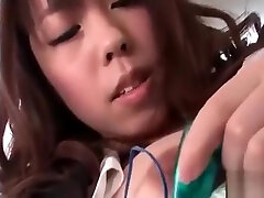 Japanese babe Chinatsu Kurusu plugs her own porno home photo before eati