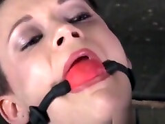 pussy caned bdsm con hike and seek imbavagliata