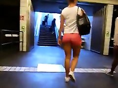 Black & White hot ass hdsexy Walking, Juicy bums in Tight Pink Shorts