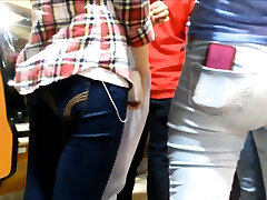 4 COLLEGE YOUNG GIRLS TIGHT ASSES IN JEANS jav tentacles jav CAM