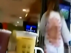 No Panties daogs xxx vedio Pussy Flash At Fast Food Restaurant