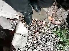 leather pissing outside2
