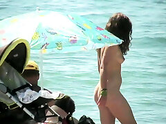 Nude girl picked up by voyeur cam at marianne helga beach