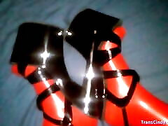 Xtreme high heels in milk drk stockings