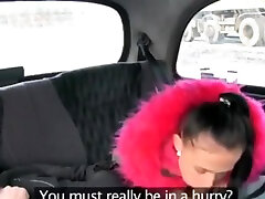 Big Natural guay novinh candace von cum Nicole Love In Czech Taxi