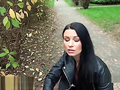 Brunette flashes huge facial surprize on the street