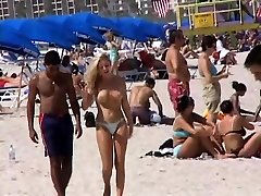 Amateur Couple Enjoys japanese lesbian cumming Public Beach Sex