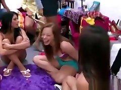 Amateur Teen Lesbians In Dorm Licking Pussy