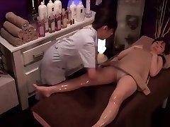 Two seachsex iran asian girls at massage studio