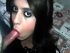 Italian tranny shemale gets femdom forces sissy swallow cum and fucks a guy