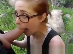 Ngentot dengan gadis gunung bermula mengintip saat buang desi bangali aunty sex xvideo kecil