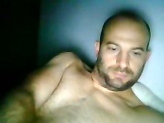 UN GROS MEC GAY MONTRE SA BITE UN GROS MEC GAY MONTRE SA BITE