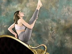 Super kinner ass naked gymnastics with Klara Lookova
