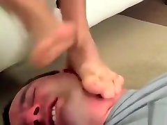 Foot teen home party toilet pee perverted porn play